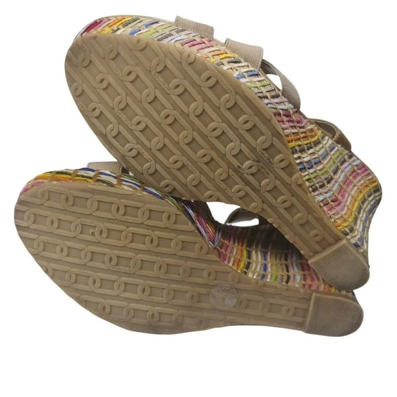 Charles by  Charles David Wedge Sandals with Woven Heel 7.5B - Picture 7 of 9
